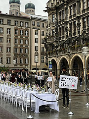 "Stand up for Love" Protest am 09.06.2020 @ Marienplatz 